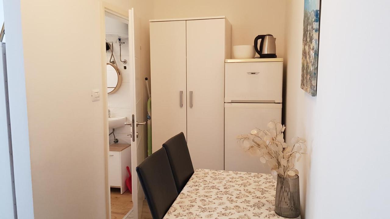 Apartman Lara Leilighet Rijeka Eksteriør bilde